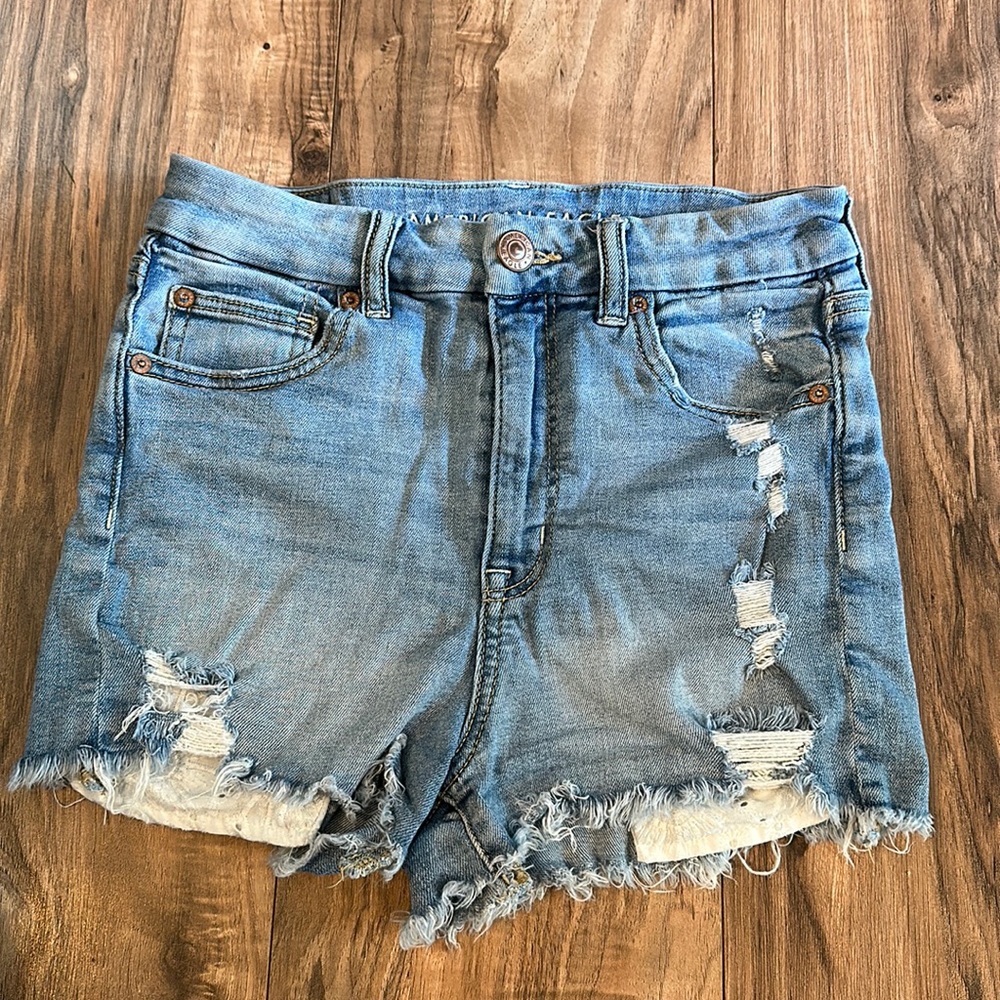American Eagle SUPER Stretch high waisted shorts